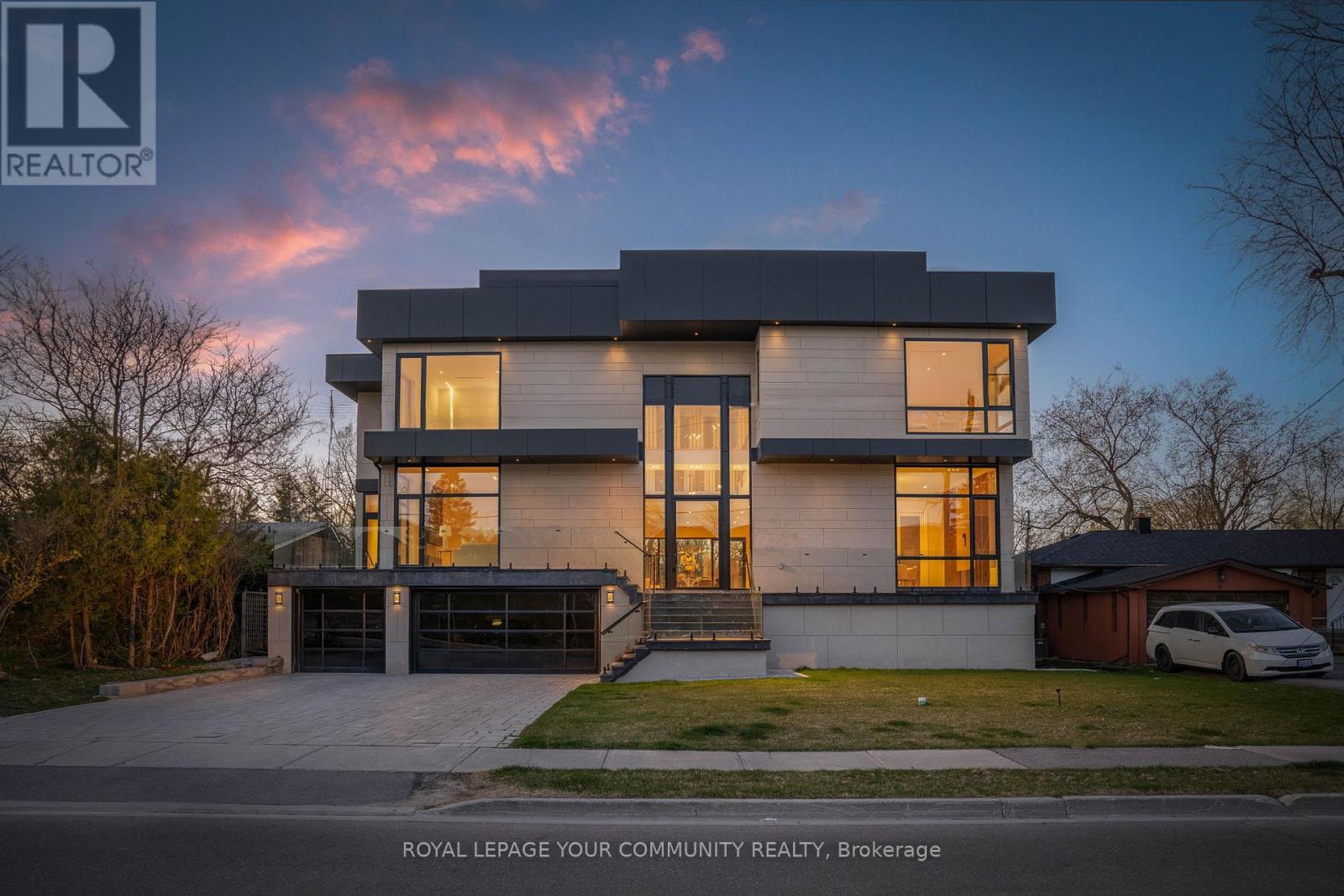 Property at 8 POPLAR DRIVE image 4