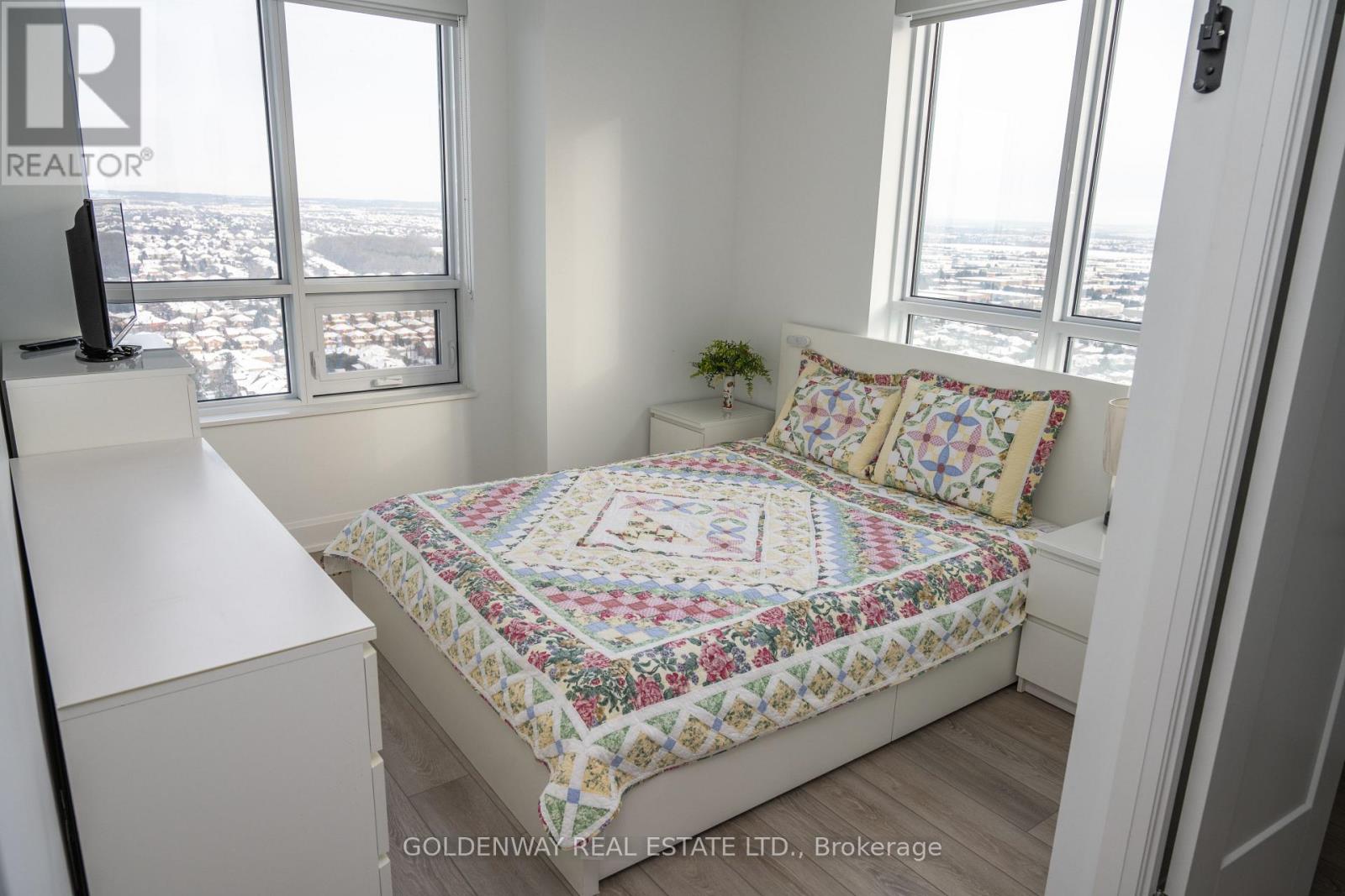 2902 - 38 Gandhi Lane, Markham, Ontario  L3T 0G9 - Photo 15 - N12118212