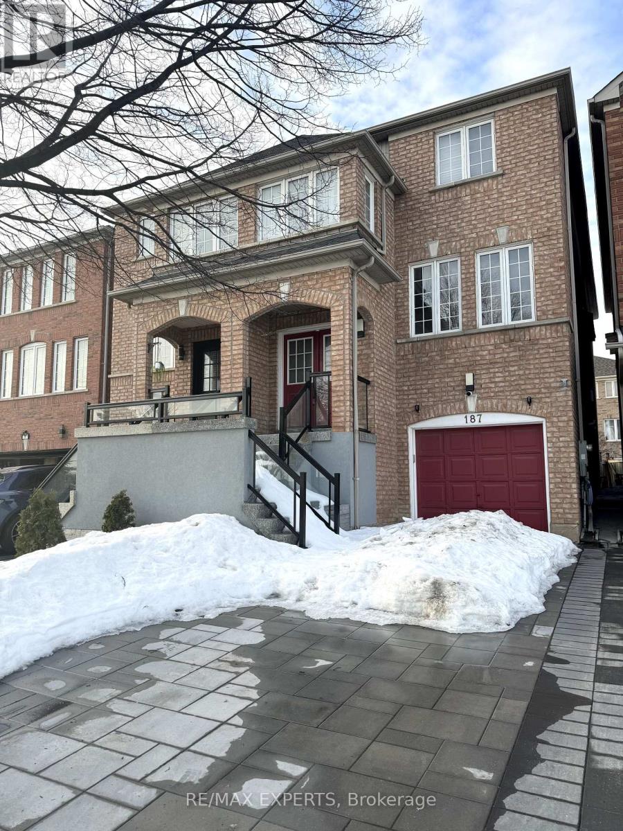 187 Sassafras Circle, Vaughan, Ontario  L4J 8M6 - Photo 2 - N12063642