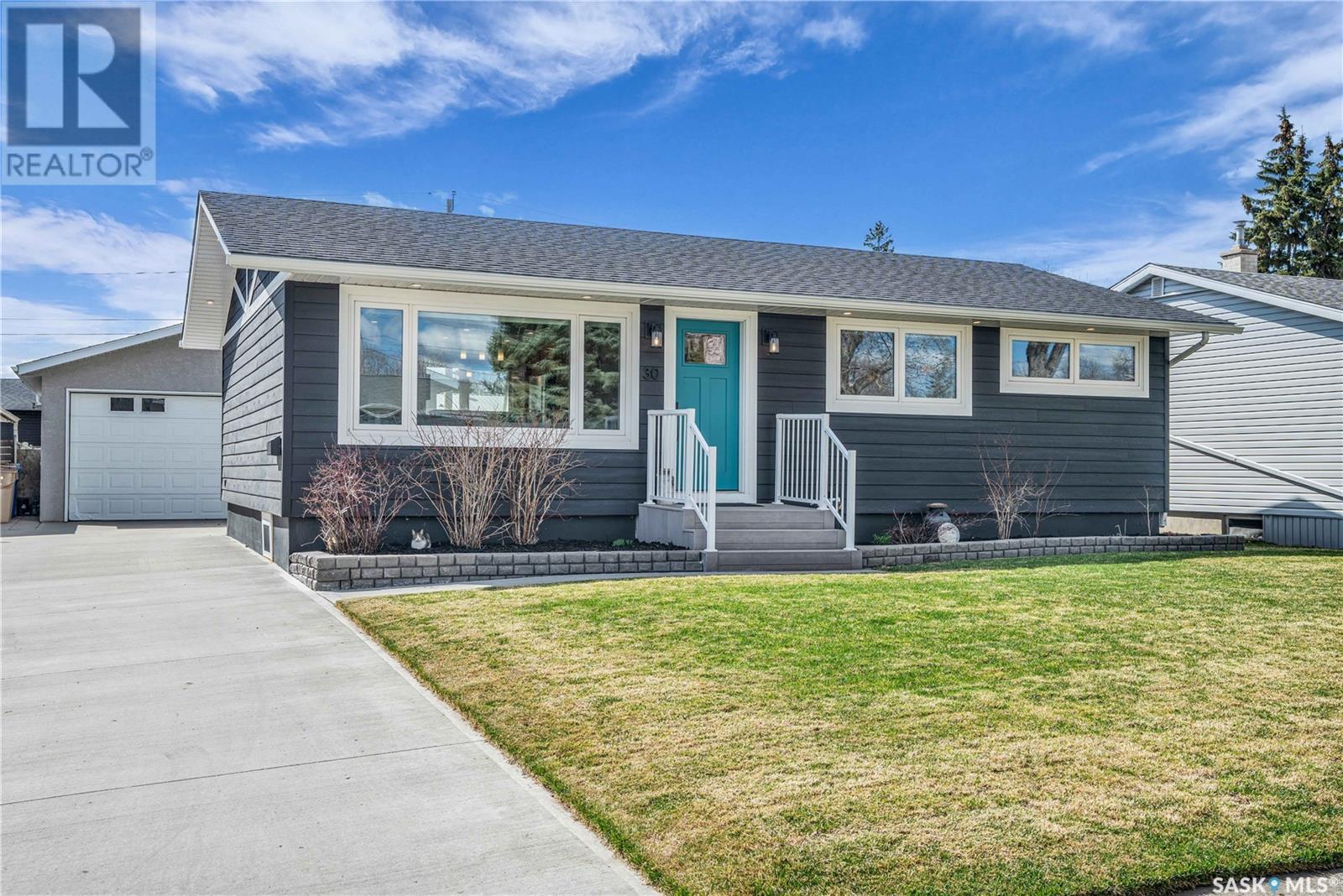 30 Armour STREET, regina, Saskatchewan