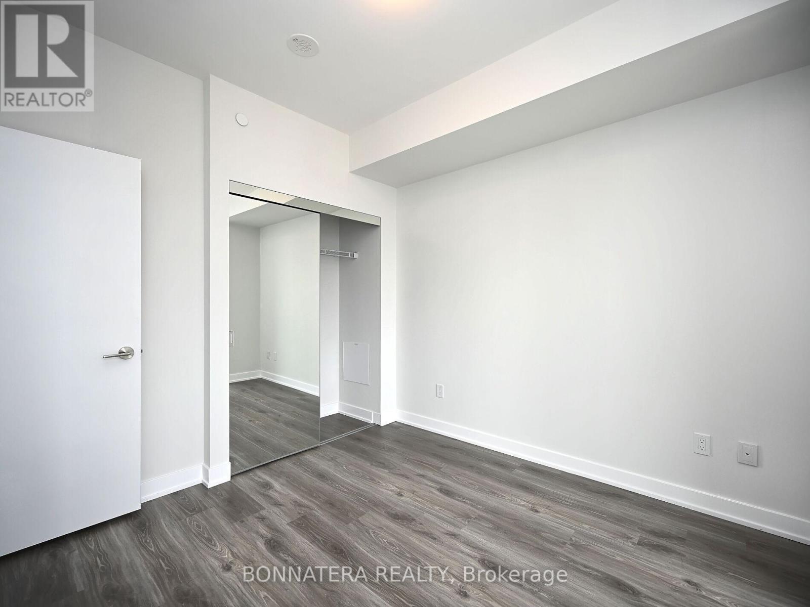 3102 - 430 Square One Drive, Mississauga (City Centre), Ontario  L5B 0L6 - Photo 36 - W12118193