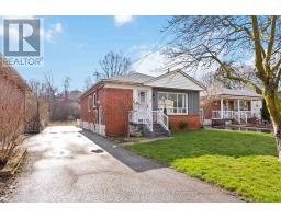 6 BONNYVIEW DRIVE, Toronto, Ontario