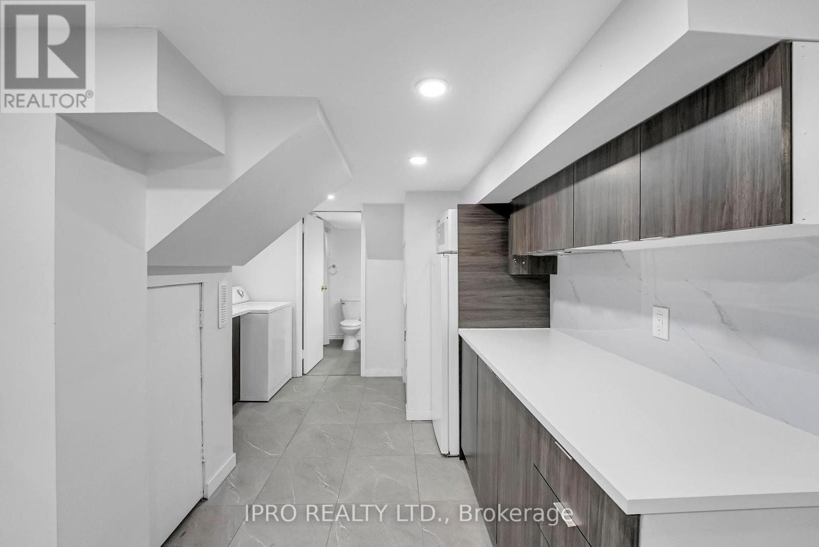 436 Courtland Avenue E, Kitchener, Ontario  N2G 2W4 - Photo 24 - X12118211