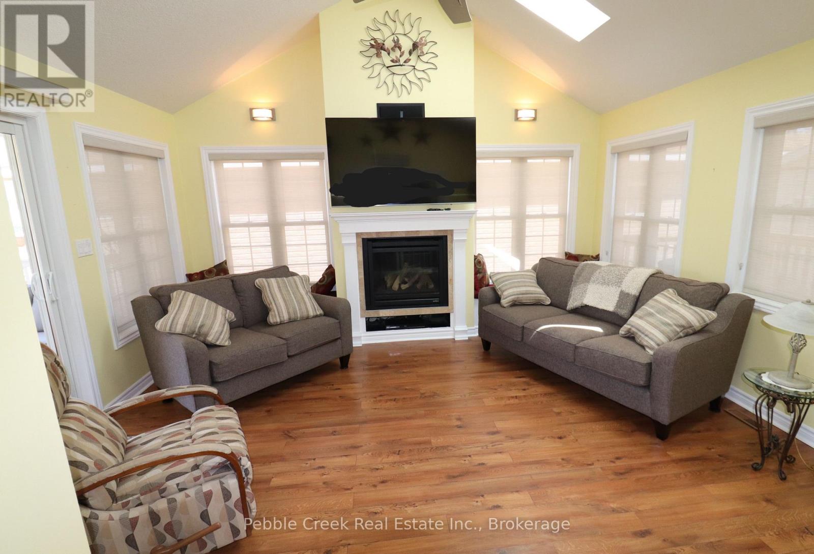 74 Iroquois Lane, Ashfield-Colborne-Wawanosh, Ontario  N7A 3Y2 - Photo 19 - X12118230