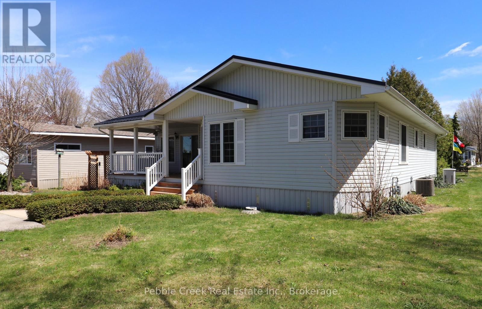 74 Iroquois Lane, Ashfield-Colborne-Wawanosh, Ontario  N7A 3Y2 - Photo 40 - X12118230