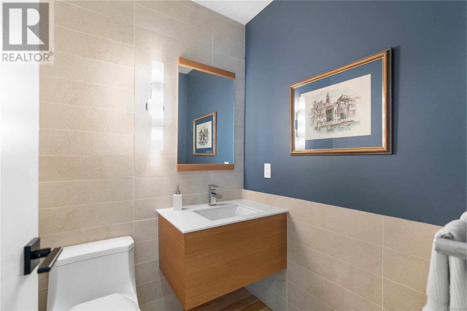 8242 Thomson Pl, Central Saanich, British Columbia  V8M 1S1 - Photo 19 - 995078