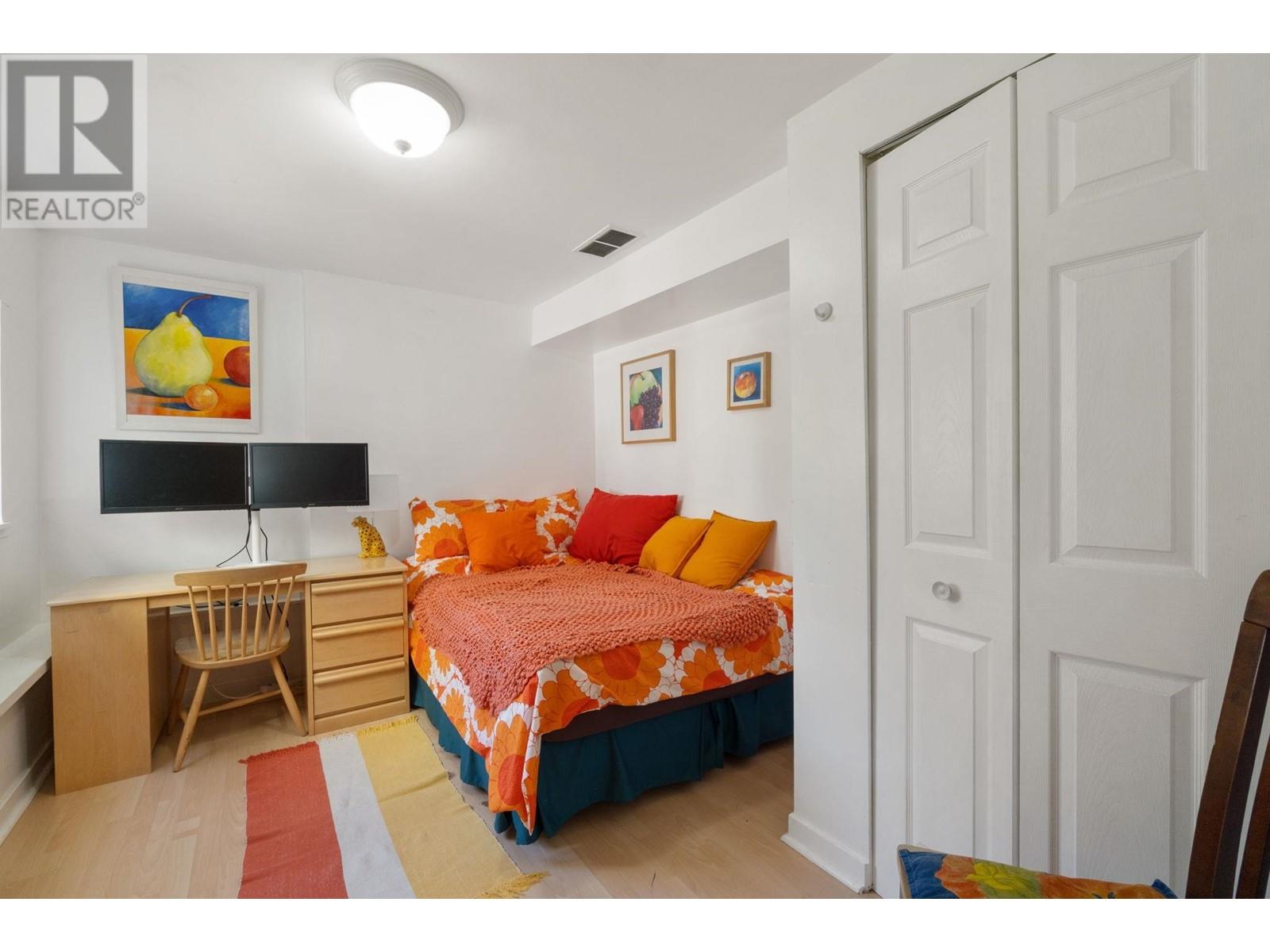 19 E 26th Avenue, Vancouver, British Columbia  V5V 2G6 - Photo 27 - R2995282