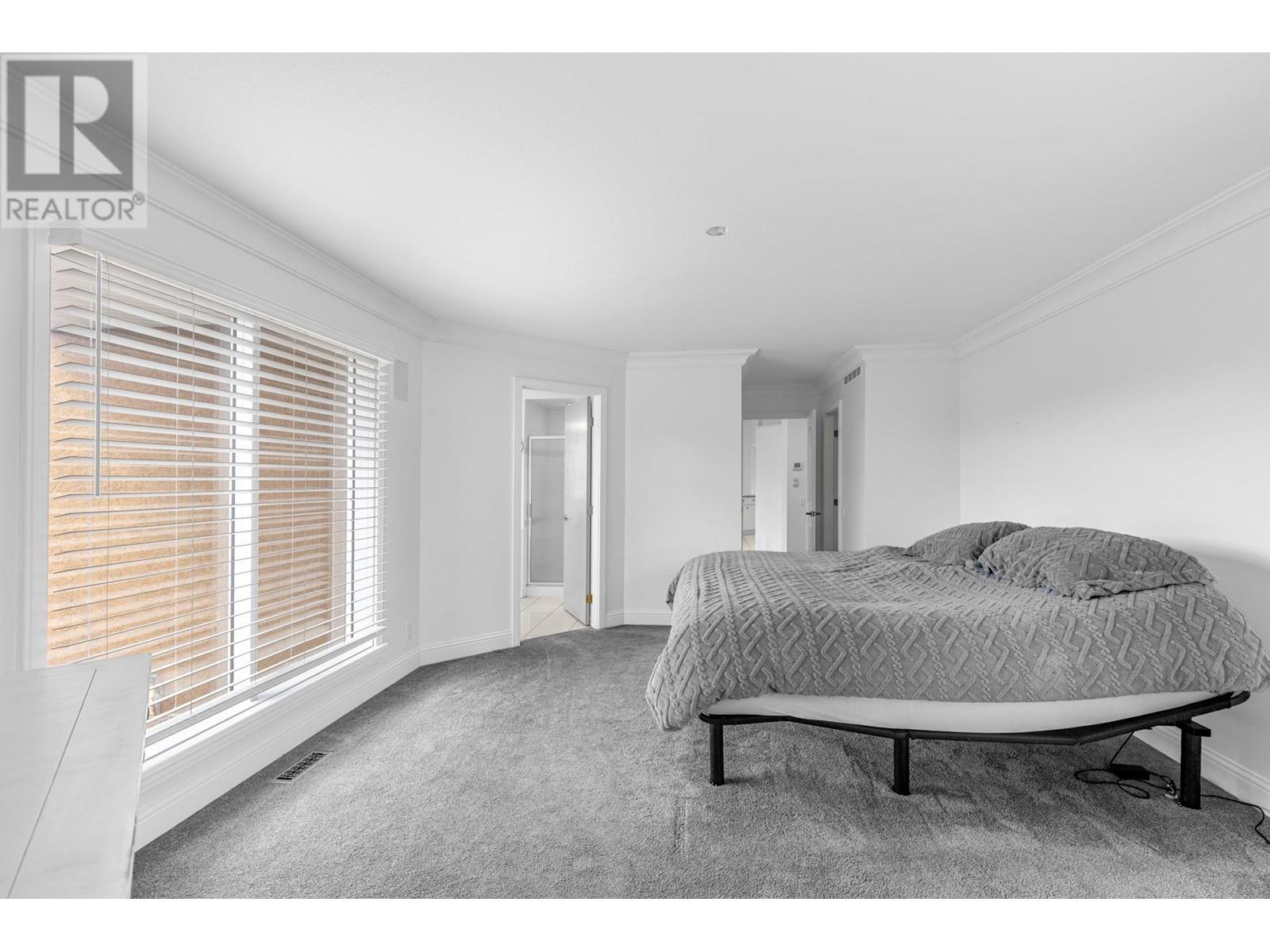 3784 Inglis Place, Peachland, British Columbia  V0H 1X2 - Photo 16 - 10345678