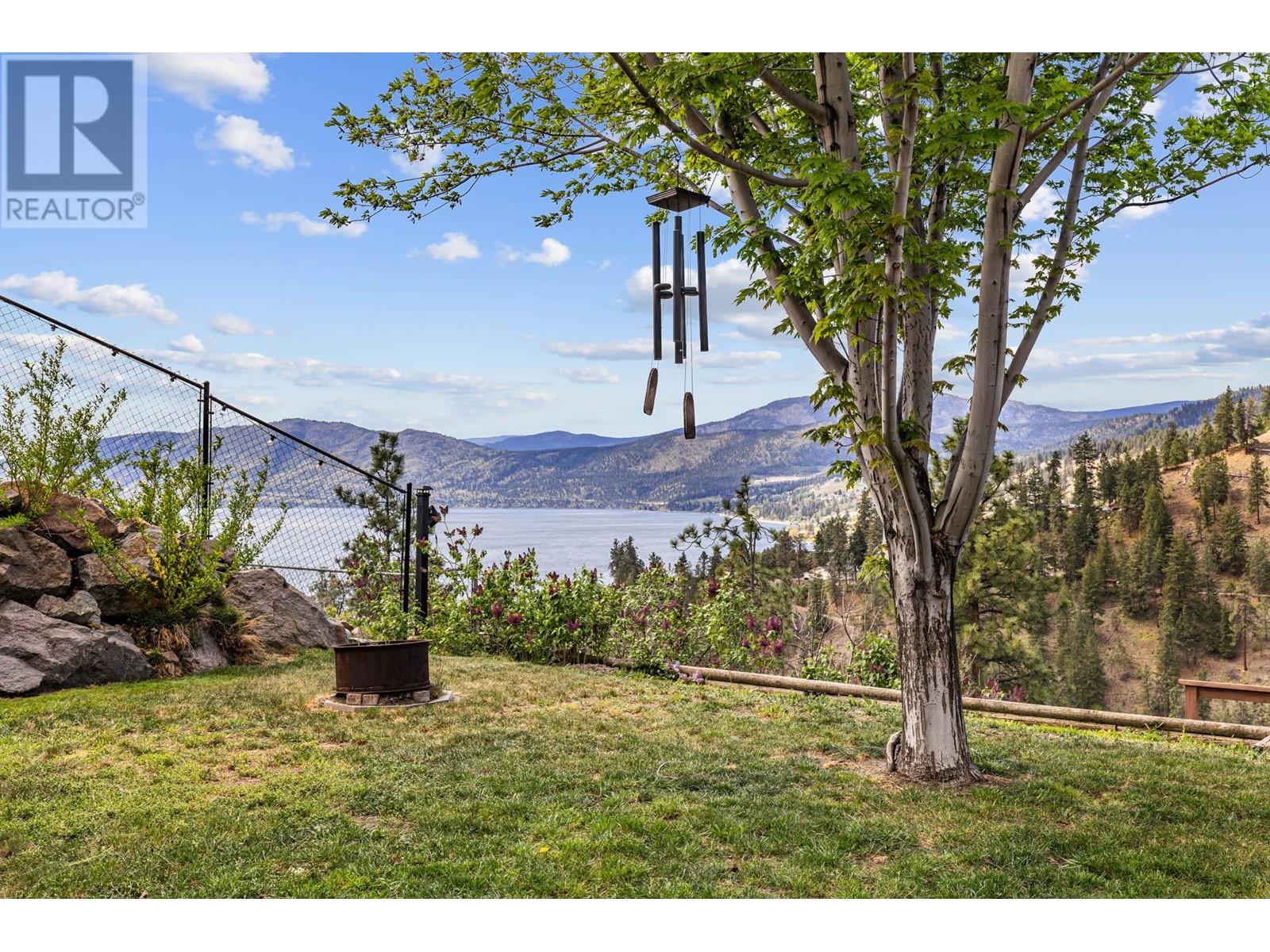 3784 Inglis Place, Peachland, British Columbia  V0H 1X2 - Photo 43 - 10345678