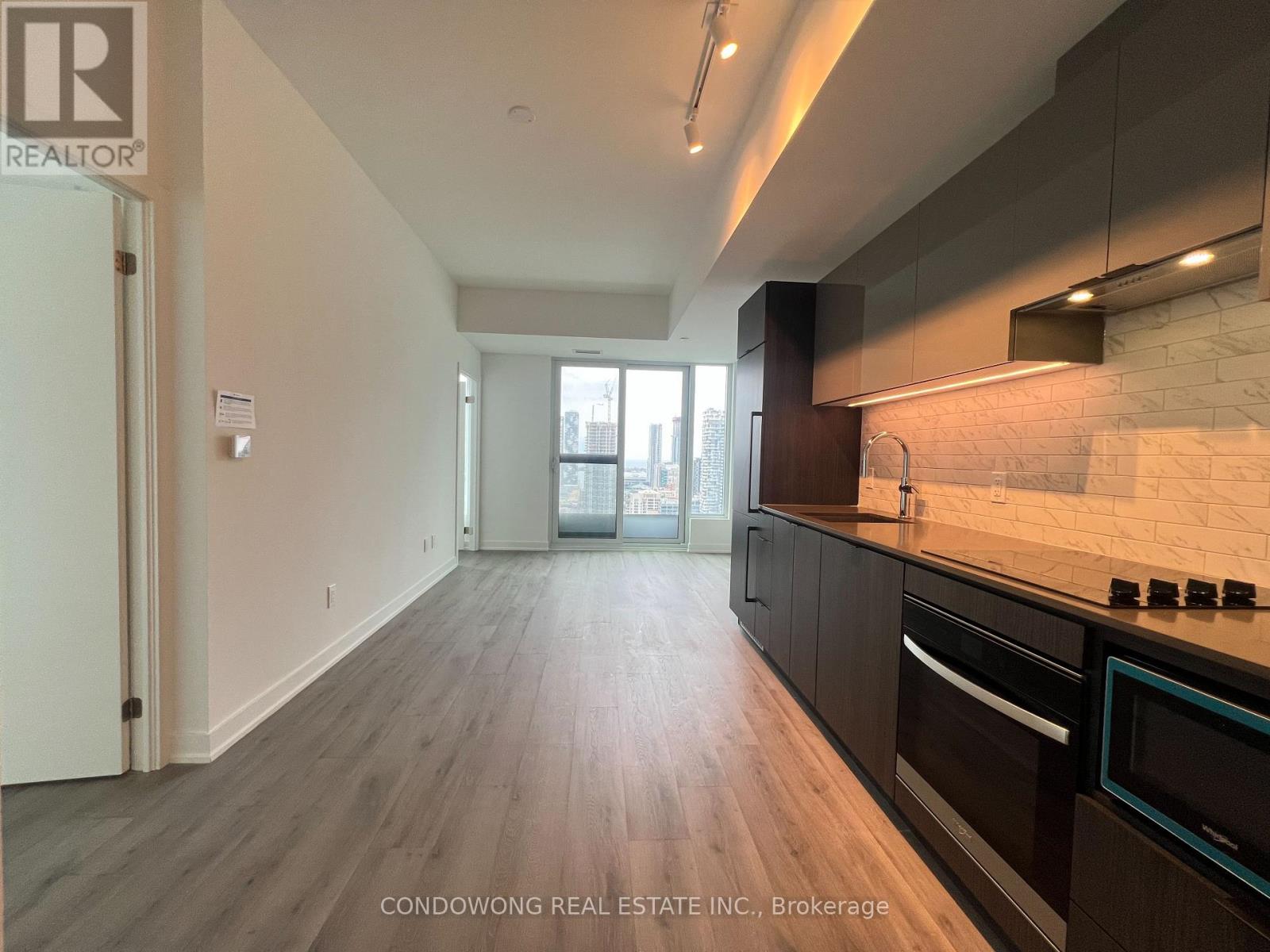 4011 - 252 Church Street, Toronto, Ontario  M5B 0E6 - Photo 1 - C12118255