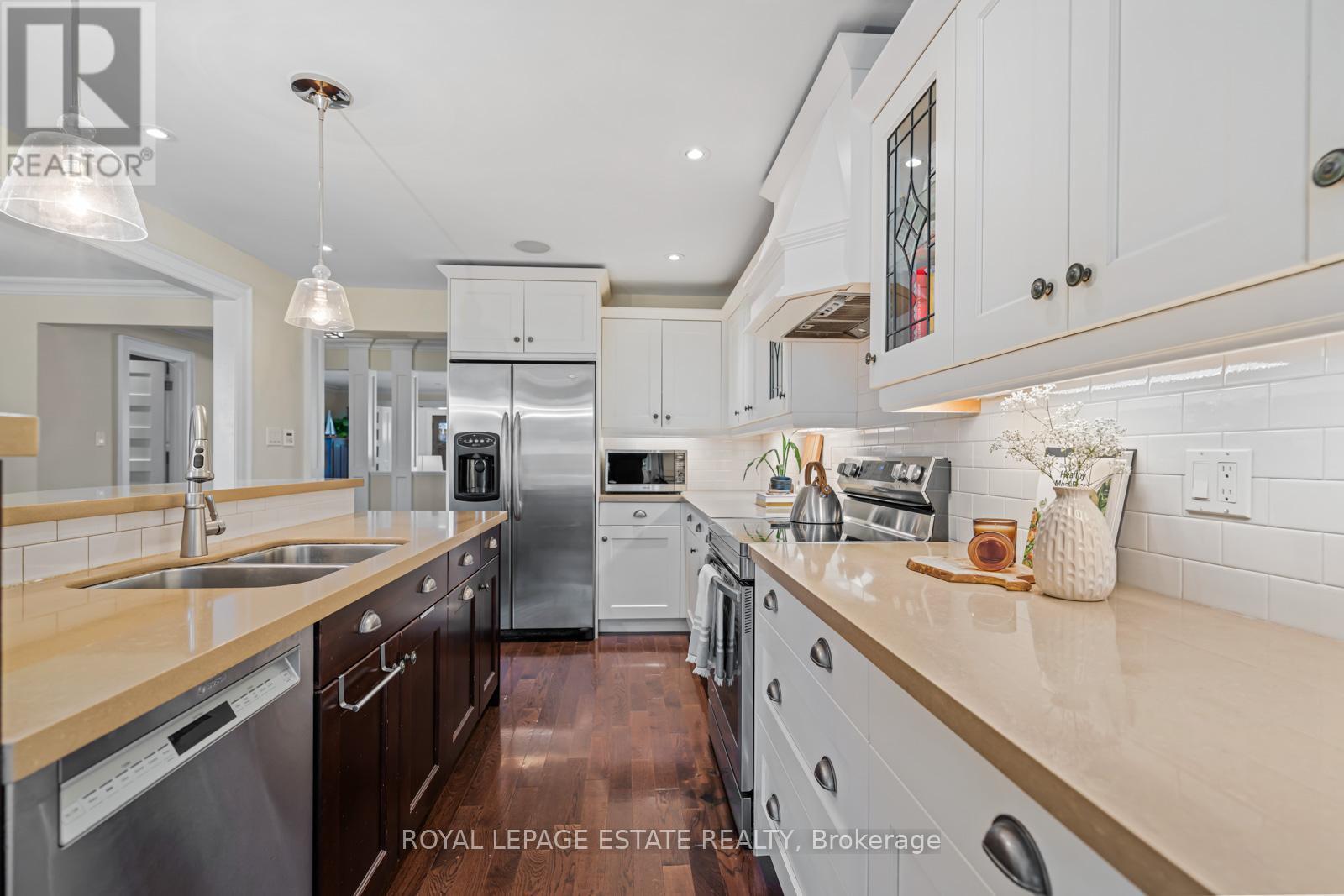 35 Glen Ames Glen W, Toronto, Ontario  M4E 1M3 - Photo 18 - E12118267