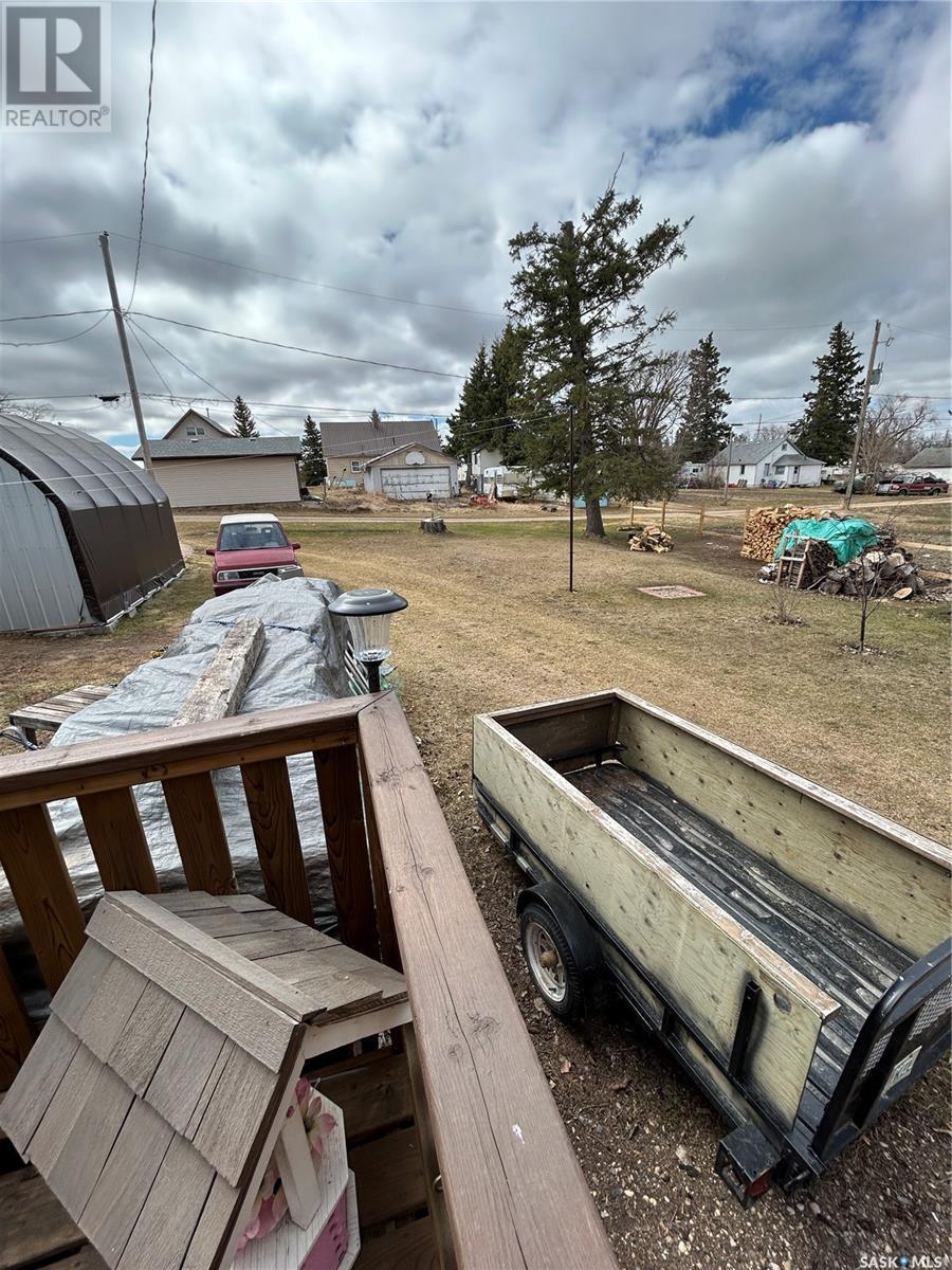 Ave 107 2nd Avenue, Lintlaw, Saskatchewan  S0A 2H0 - Photo 12 - SK004378