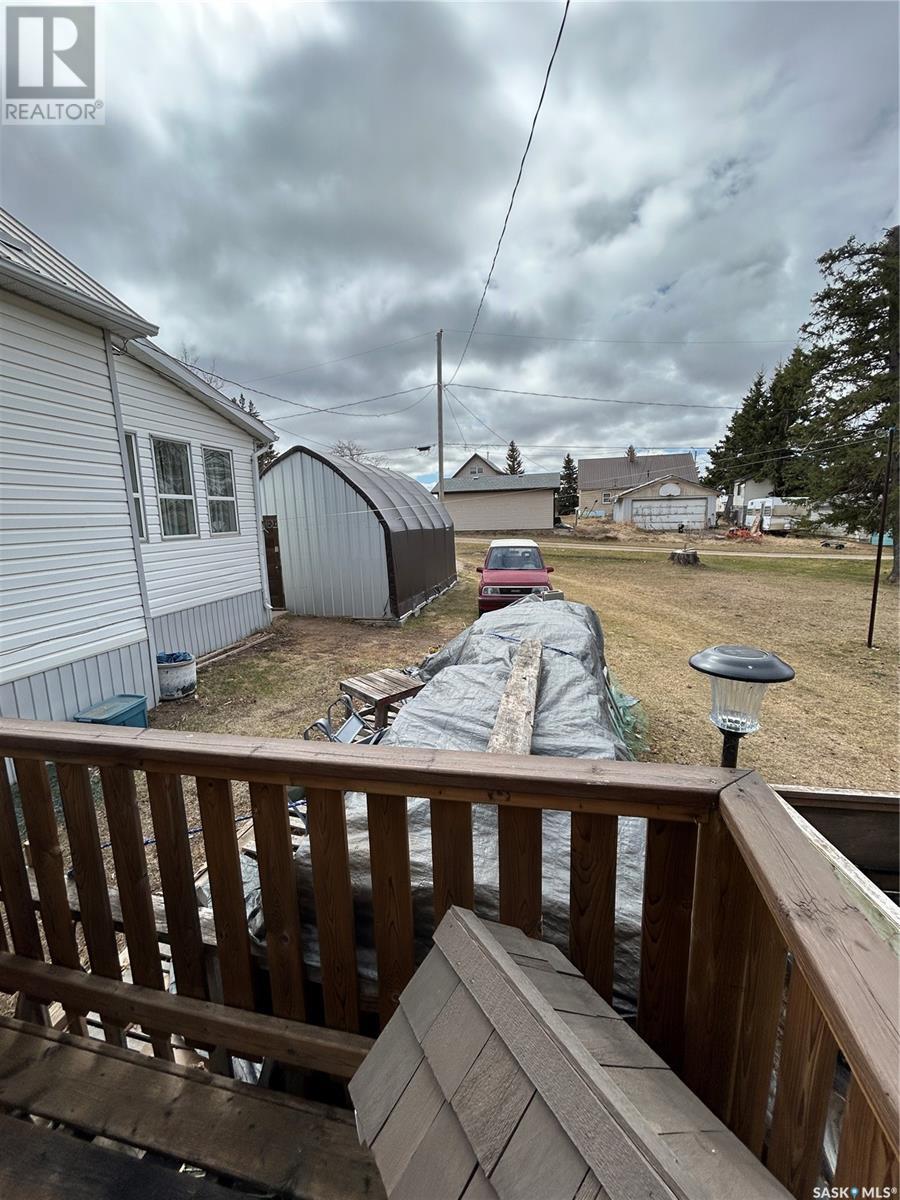 Ave 107 2nd Avenue, Lintlaw, Saskatchewan  S0A 2H0 - Photo 6 - SK004378