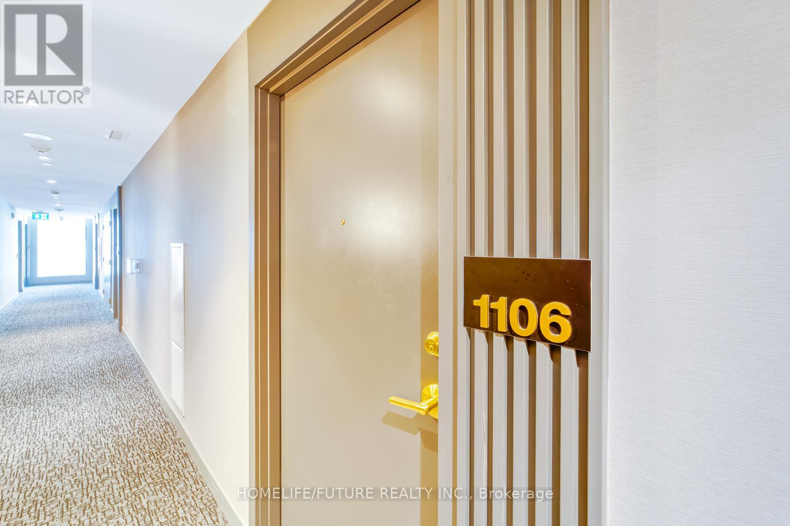 Property at 898 PORTAGE PARKWAY image 5