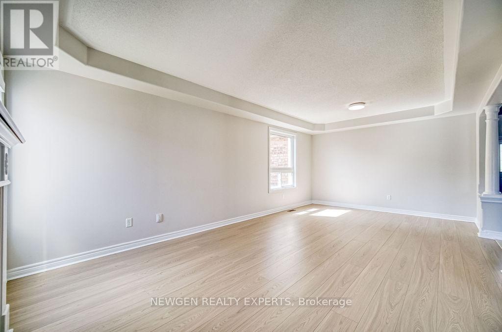 75 Laurendale Avenue, Georgina, Ontario  L4P 4G1 - Photo 9 - N12118241