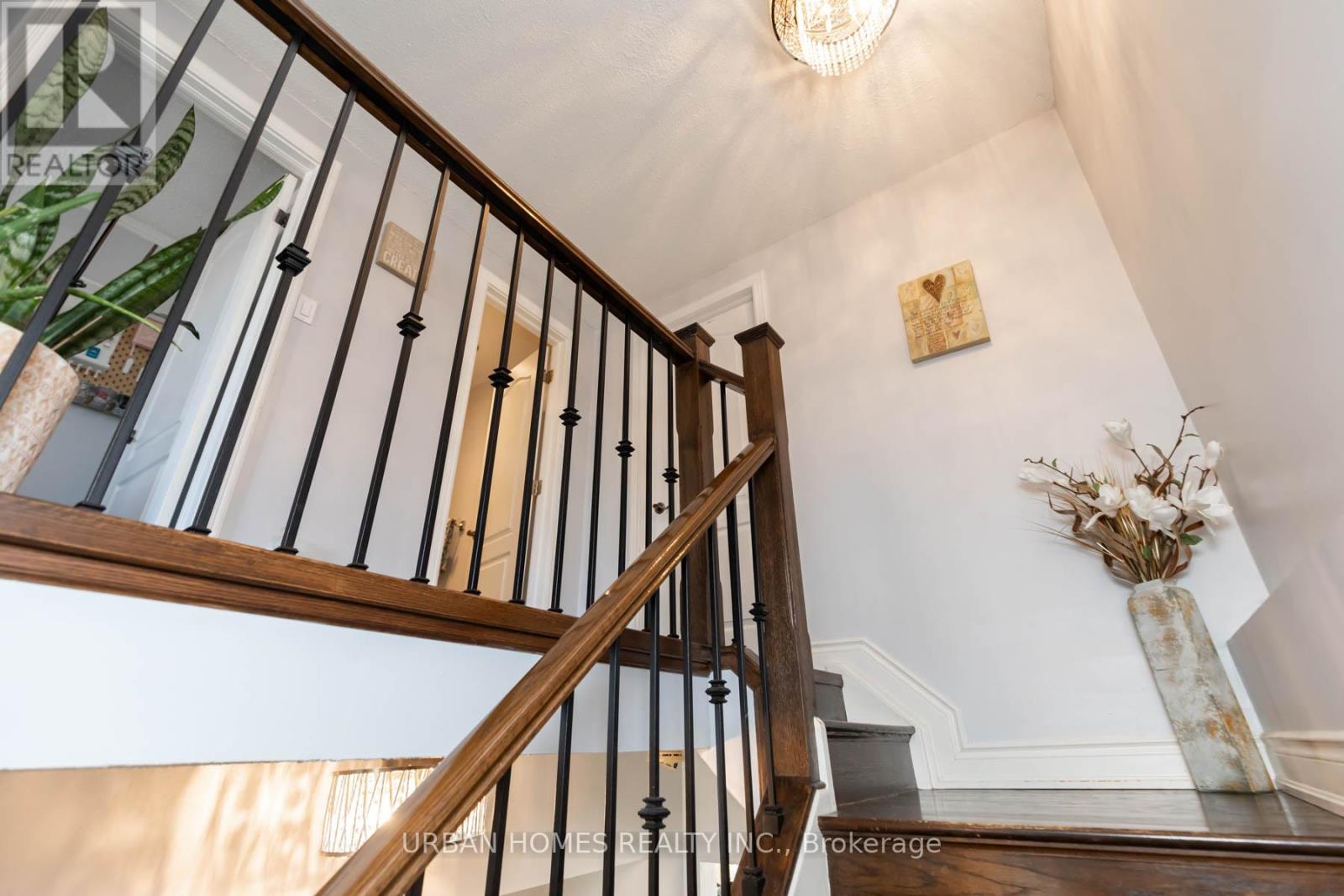 61 Bob O'link Avenue, Vaughan, Ontario  L4K 1H2 - Photo 18 - N12118254
