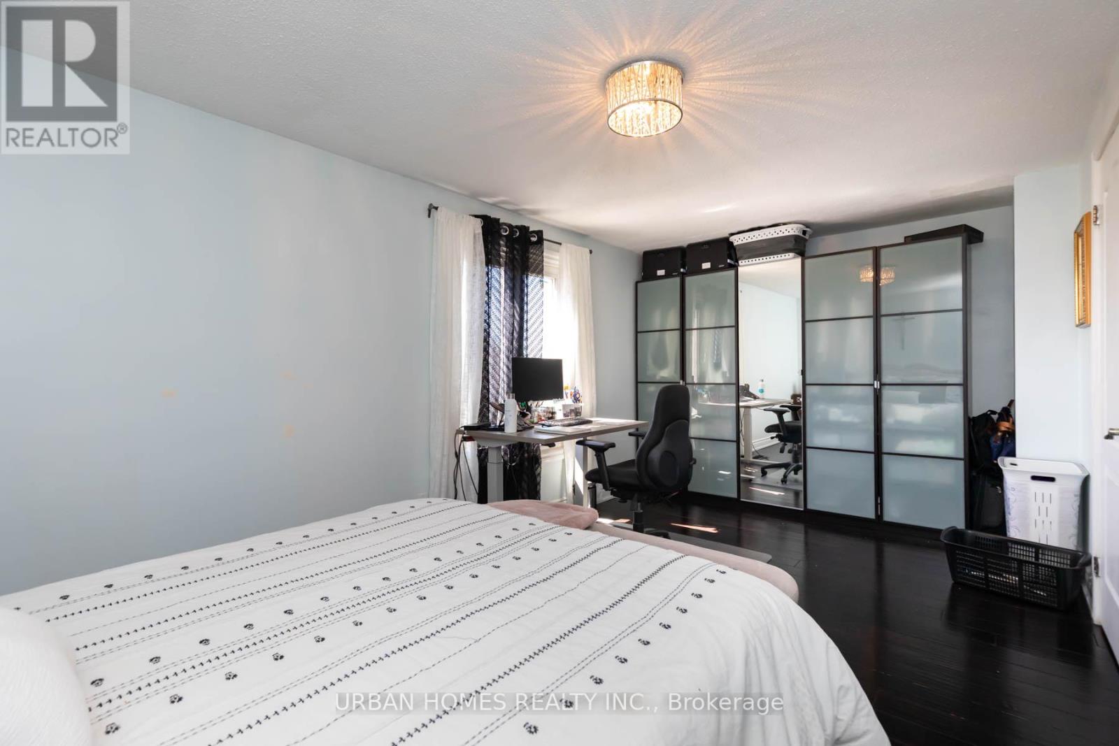 61 Bob O'link Avenue, Vaughan, Ontario  L4K 1H2 - Photo 27 - N12118254