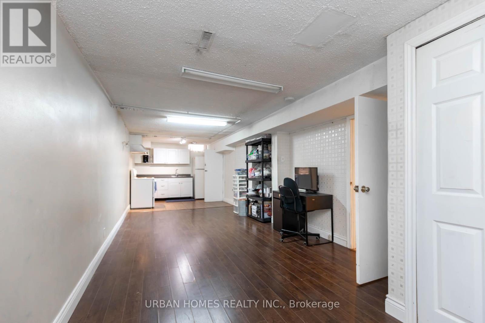 61 Bob O'link Avenue, Vaughan, Ontario  L4K 1H2 - Photo 30 - N12118254