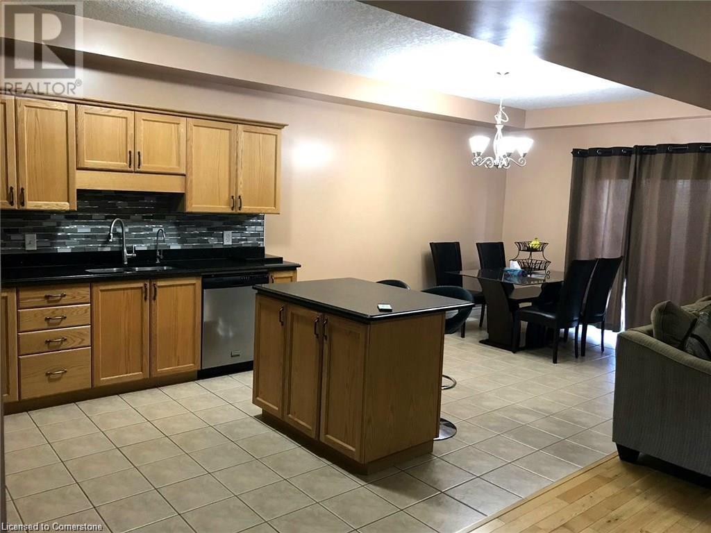 193 Huck Crescent, Kitchener, Ontario  N2N 0A3 - Photo 3 - 40721359