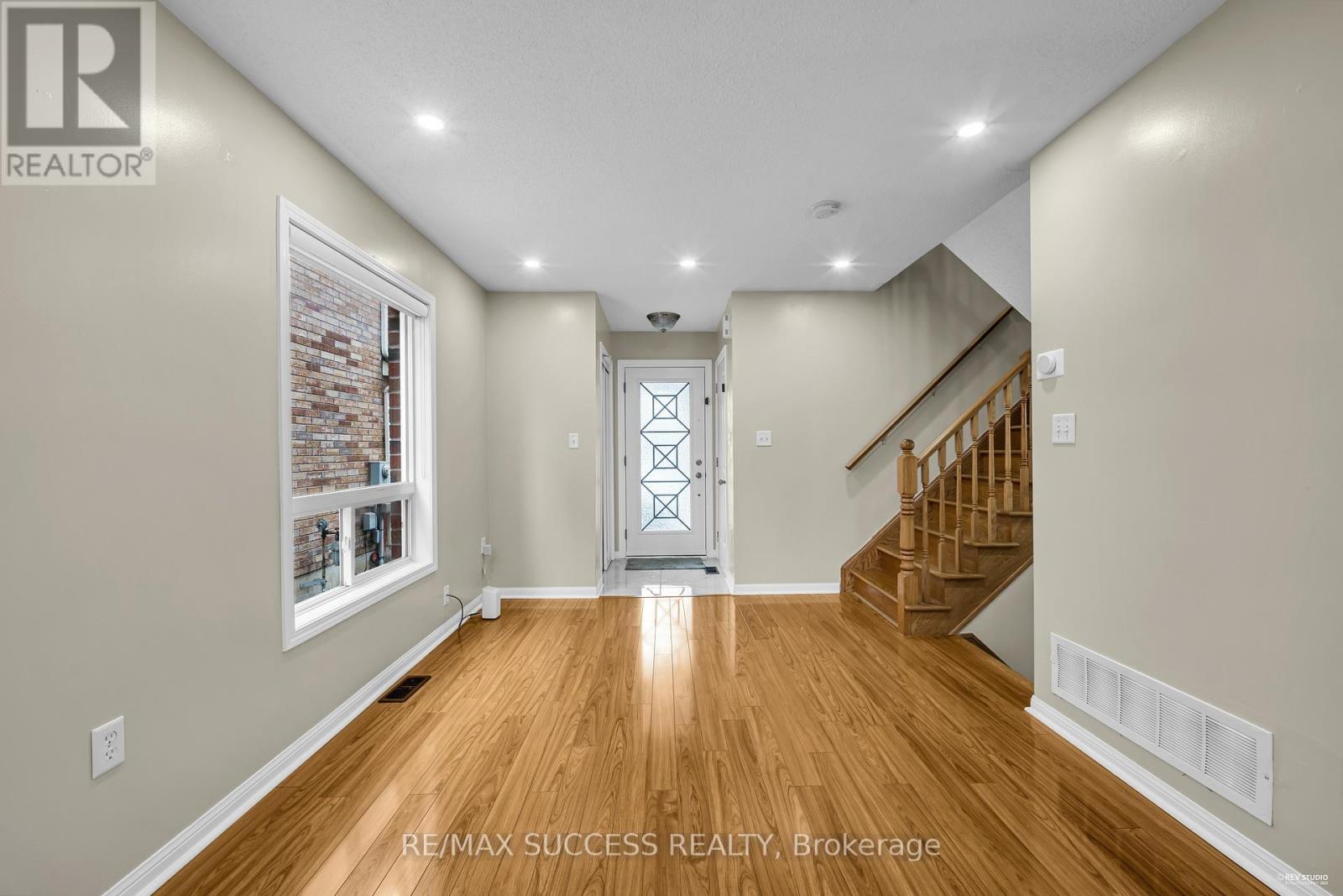 Property at 28 HERDWICK STREET image 4