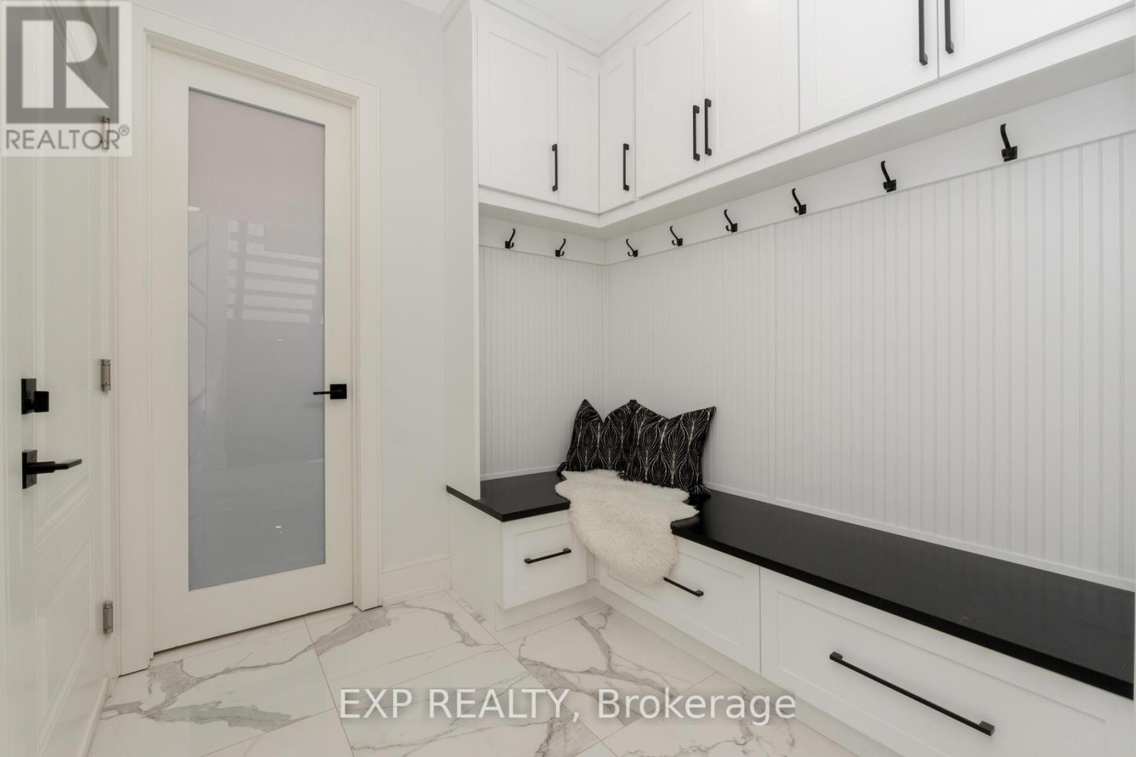 144 Stewart Street, Oakville, Ontario  L6K 1X9 - Photo 13 - W12118256