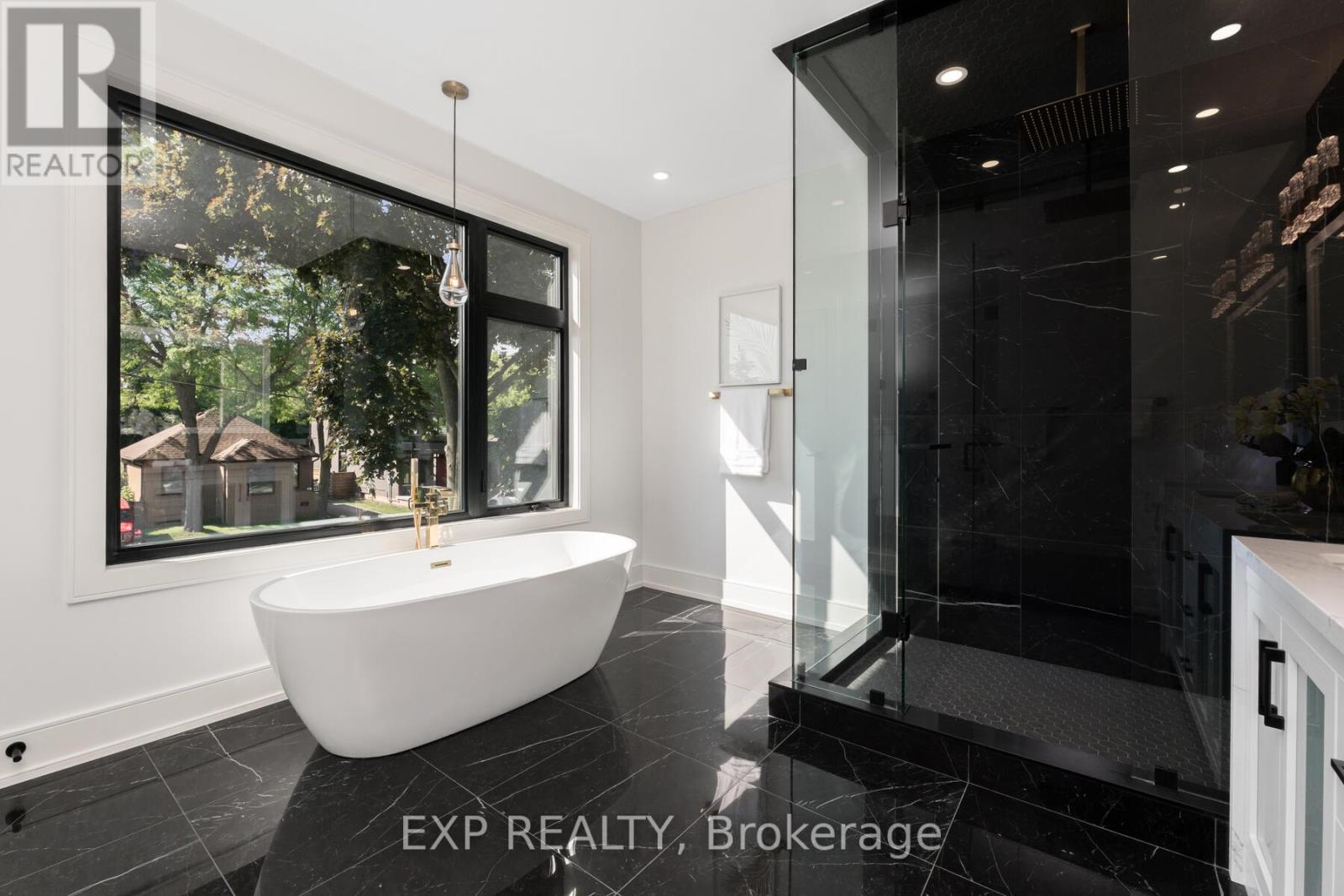 144 Stewart Street, Oakville, Ontario  L6K 1X9 - Photo 18 - W12118256
