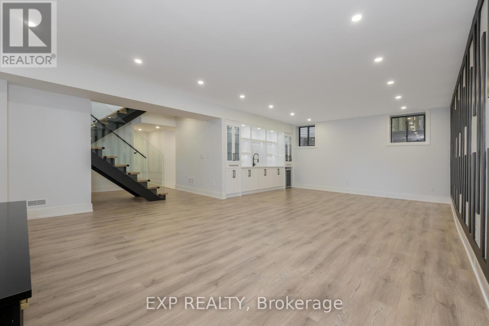 144 Stewart Street, Oakville, Ontario  L6K 1X9 - Photo 22 - W12118256