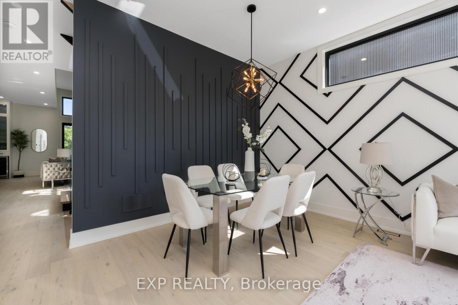 144 Stewart Street, Oakville, Ontario  L6K 1X9 - Photo 4 - W12118256