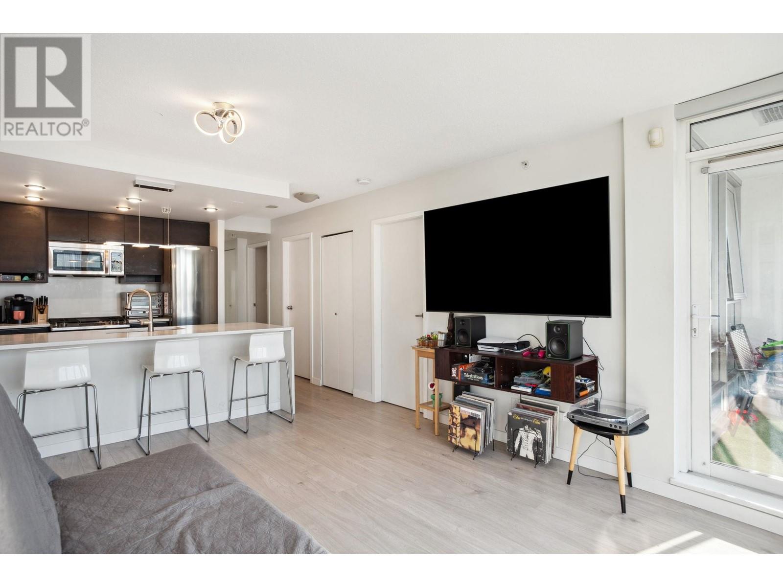 2311 939 Expo Boulevard, Vancouver, British Columbia  V6Z 3G7 - Photo 5 - R2997207