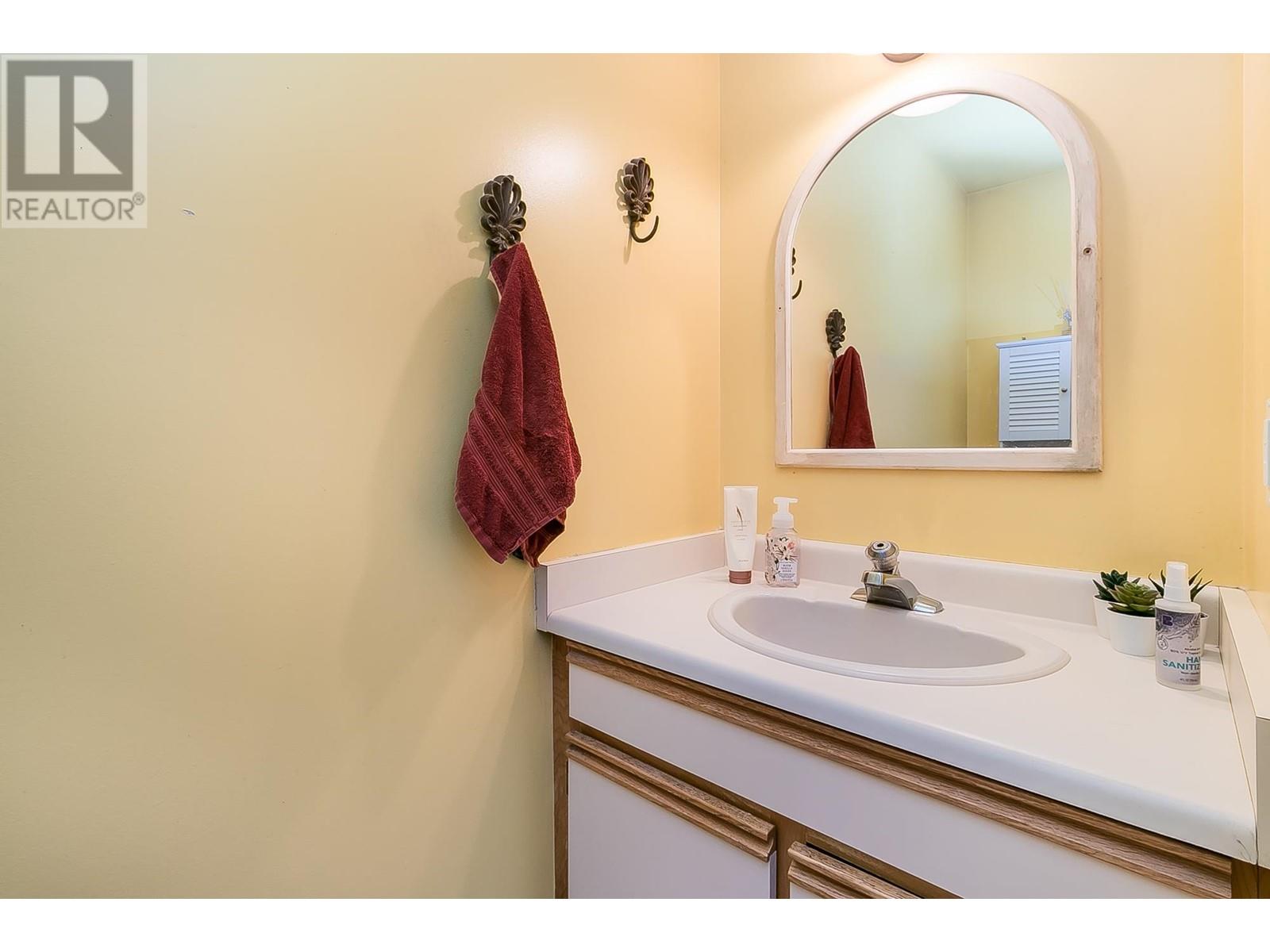 8204 Forest Grove Drive, Burnaby, British Columbia  V5A 4G9 - Photo 26 - R2997208