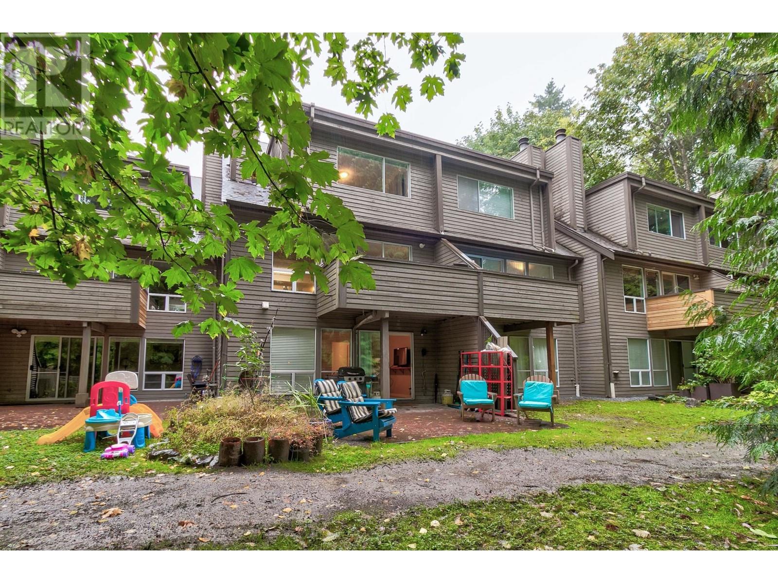 8204 Forest Grove Drive, Burnaby, British Columbia  V5A 4G9 - Photo 37 - R2997208