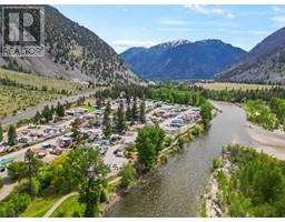 4354 Hwy 3 Highway Unit# 117, keremeos, British Columbia