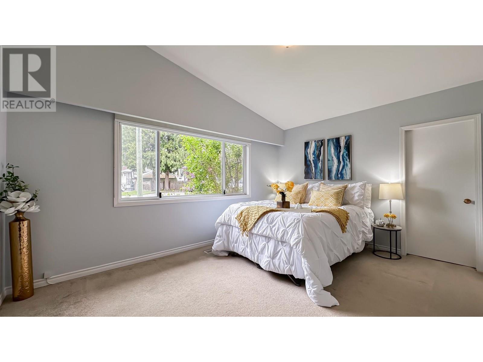 916 Glenacre Court, Port Moody, British Columbia  V3H 1K1 - Photo 19 - R2995674