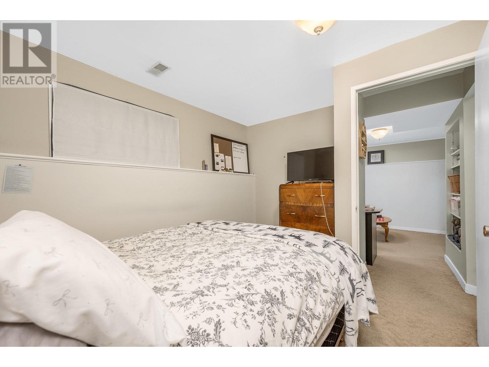 1007 33 Avenue, Vernon, British Columbia  V1T 6T6 - Photo 23 - 10345828