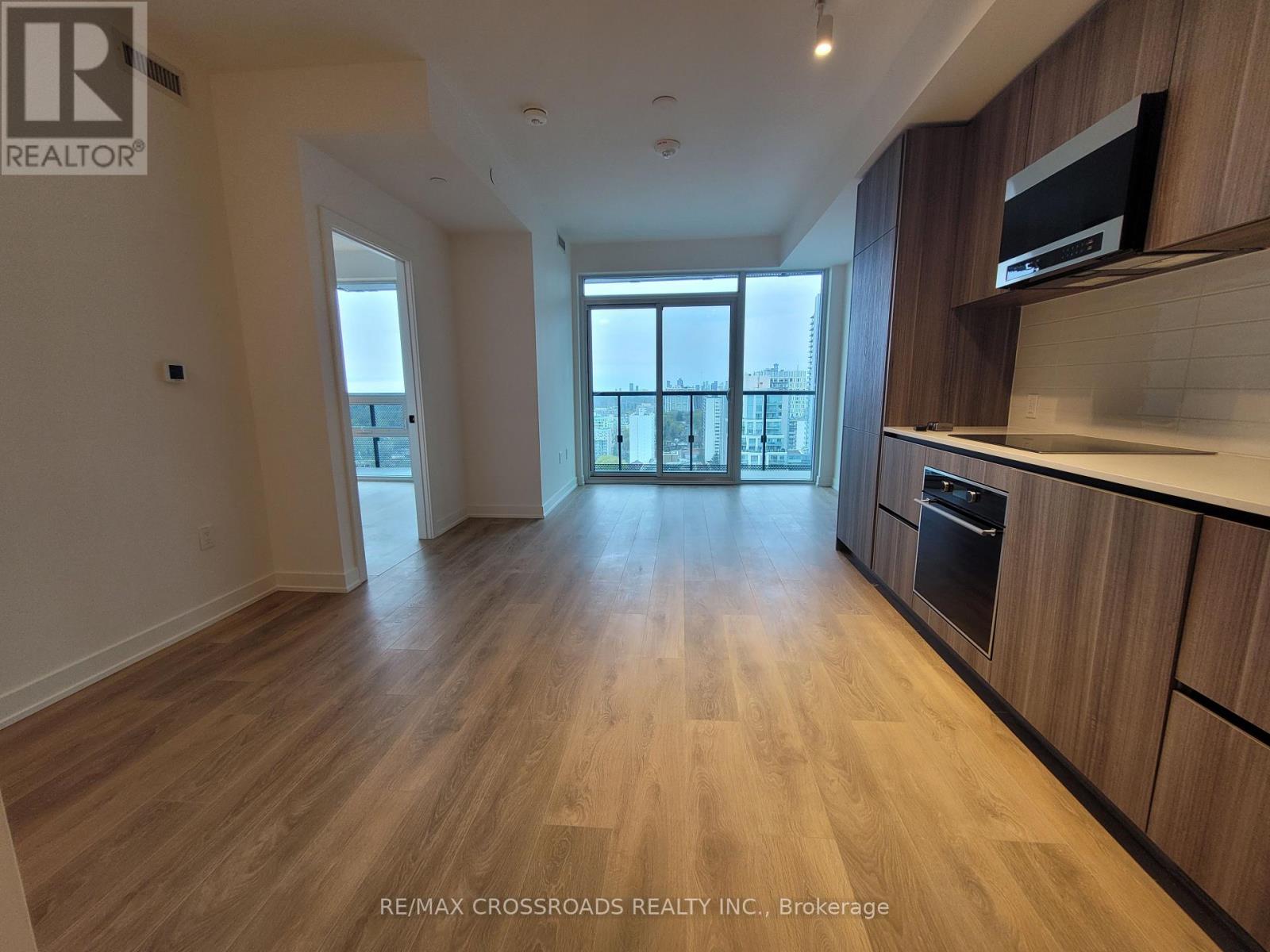 2213 - 127 Broadway Avenue, Toronto (Mount Pleasant West), Ontario  M4P 1V4 - Photo 5 - C12118289