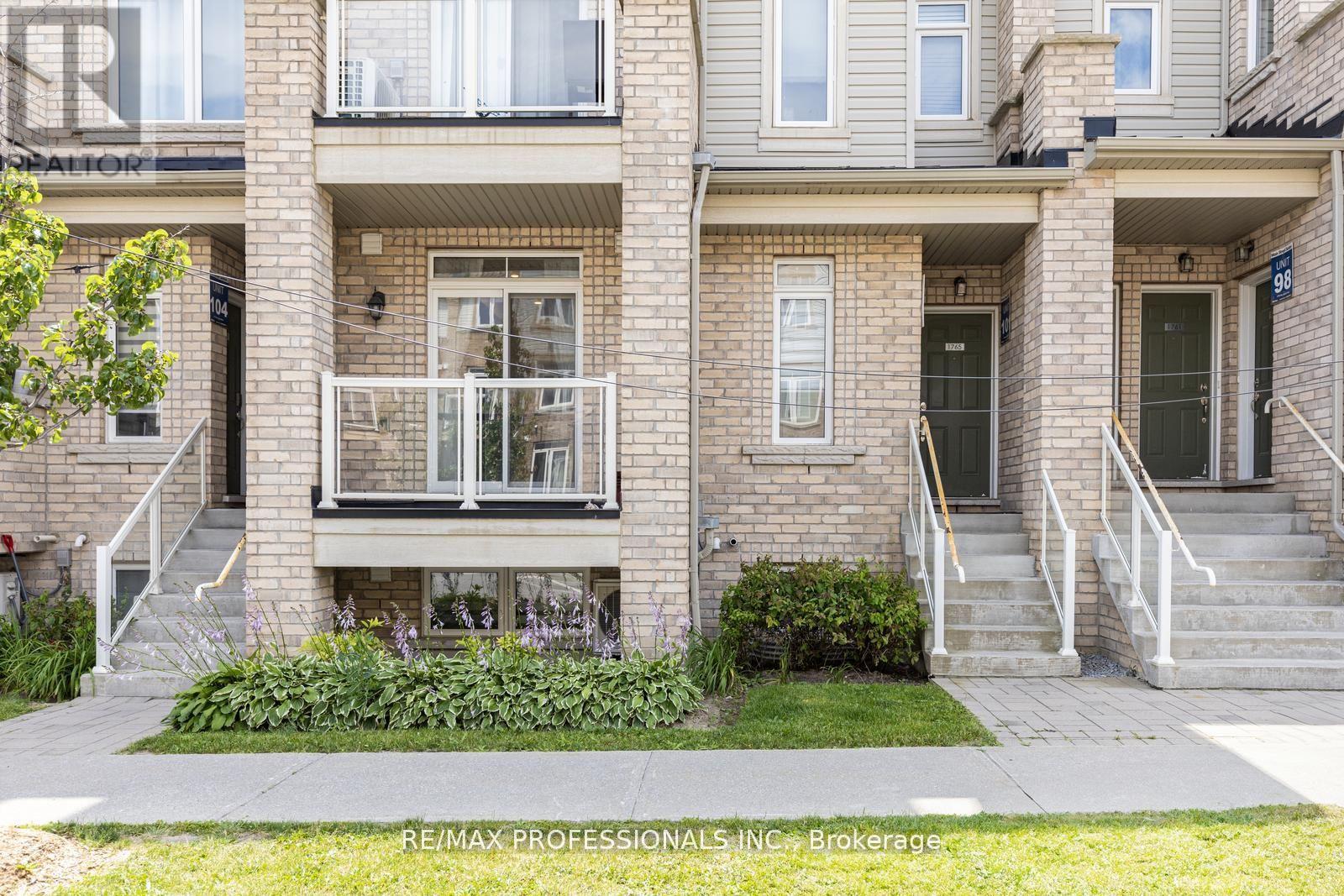 Property at 57 - 1767 REX HEATH DRIVE image 1