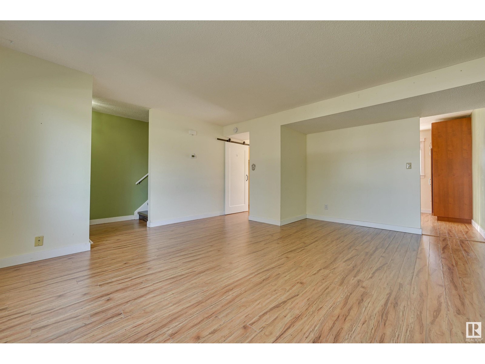 5515 105 St Nw Nw, Edmonton, Alberta  T6H 4P9 - Photo 6 - E4433858
