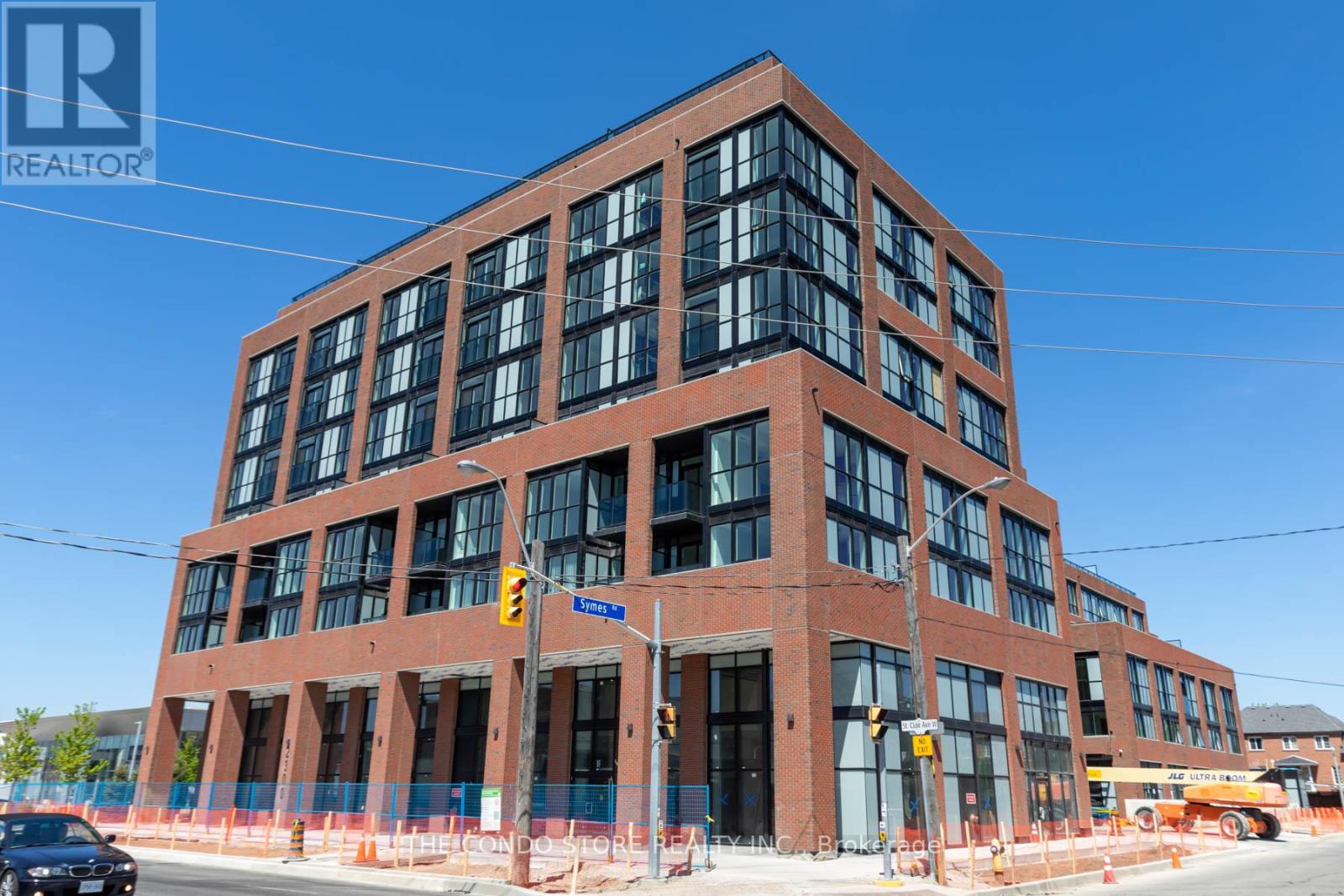 524 - 2300 St. Clair Avenue W, Toronto, Ontario  M6N 1K8 - Photo 32 - W12118298
