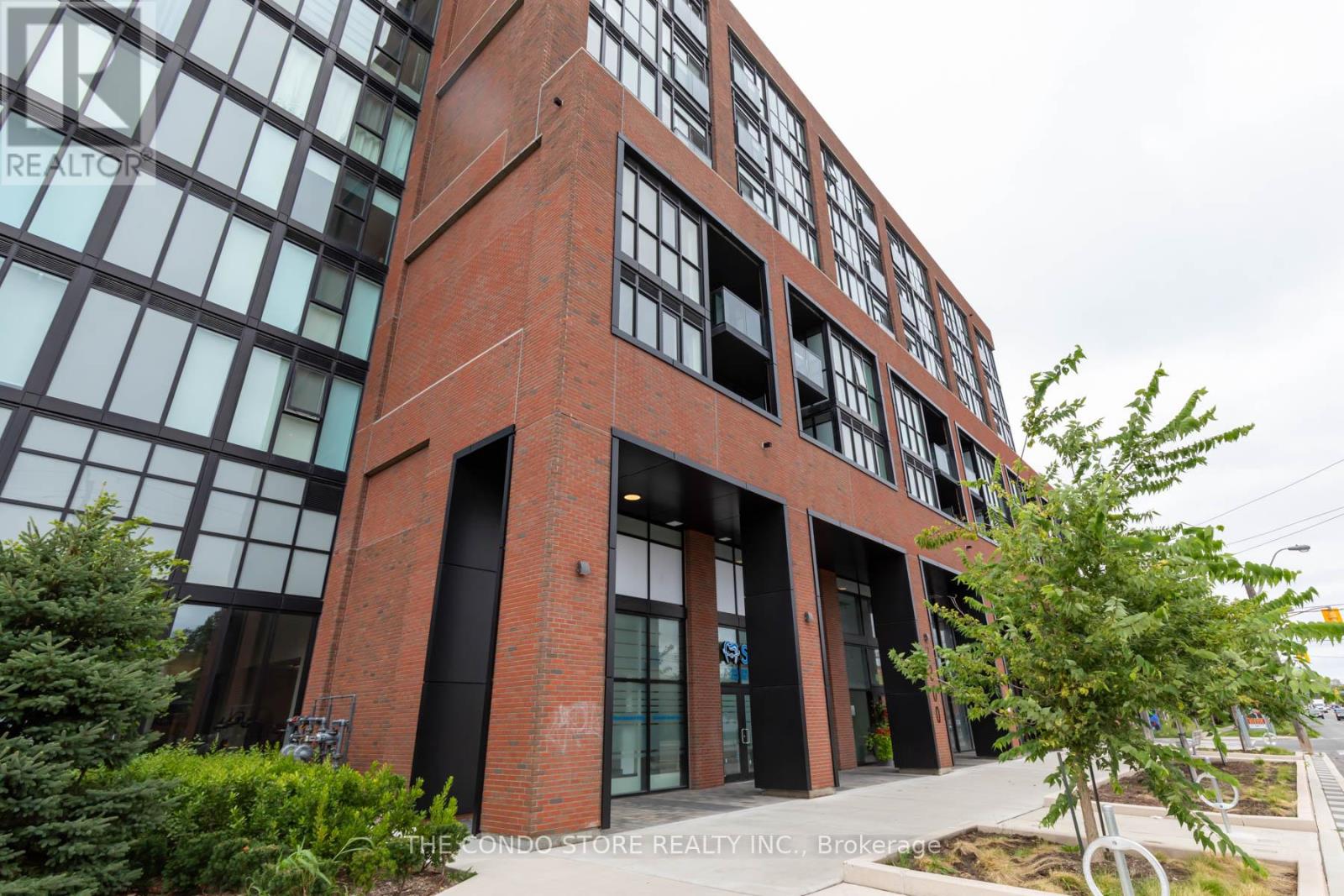 524 - 2300 St. Clair Avenue W, Toronto, Ontario  M6N 1K8 - Photo 37 - W12118298