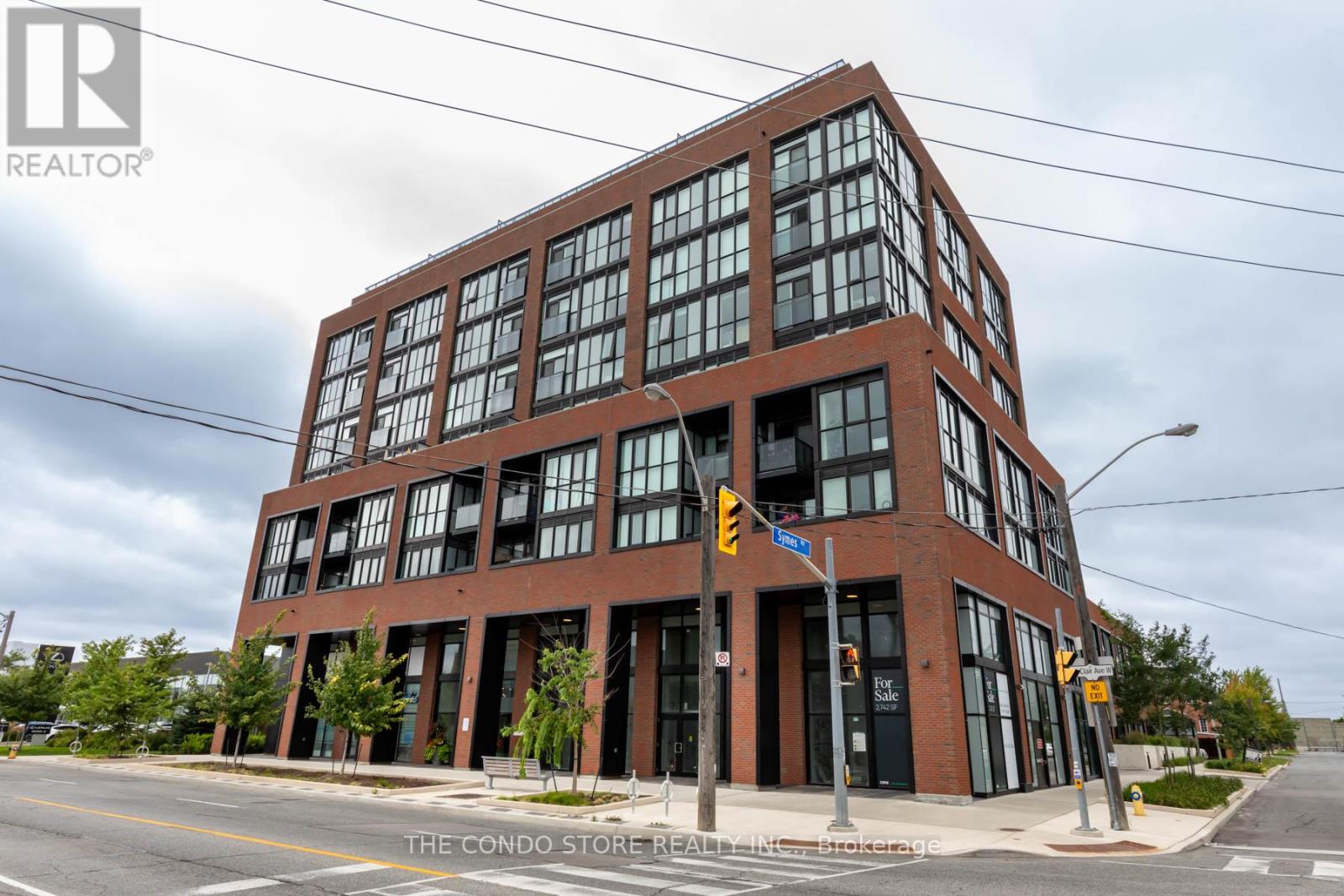 524 - 2300 St. Clair Avenue W, Toronto, Ontario  M6N 1K8 - Photo 39 - W12118298
