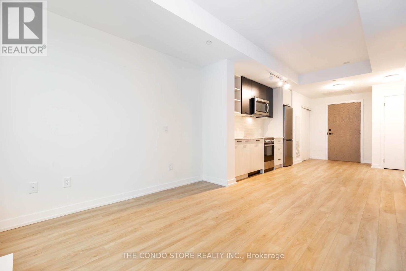 524 - 2300 St. Clair Avenue W, Toronto, Ontario  M6N 1K8 - Photo 4 - W12118298