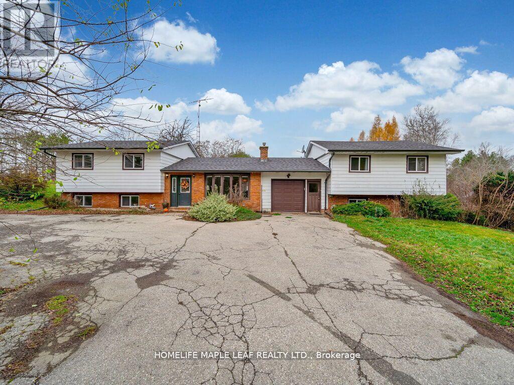 2009 Sideroad 10, Milton, Ontario  L0P 1J0 - Photo 3 - W12118316