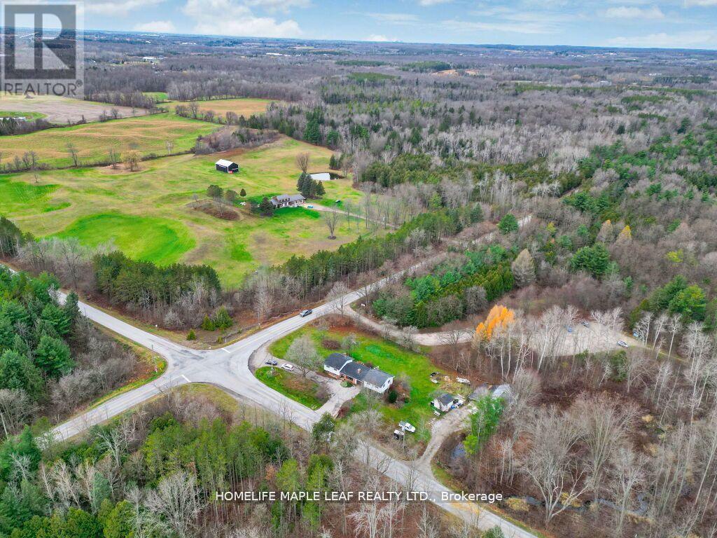 2009 Sideroad 10, Milton, Ontario  L0P 1J0 - Photo 38 - W12118316