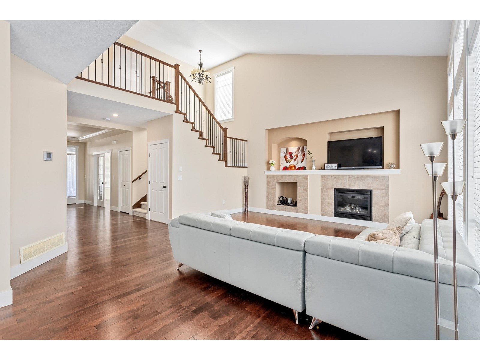 8375 209 Street, Langley, British Columbia  V2Y 0A3 - Photo 9 - R2997253