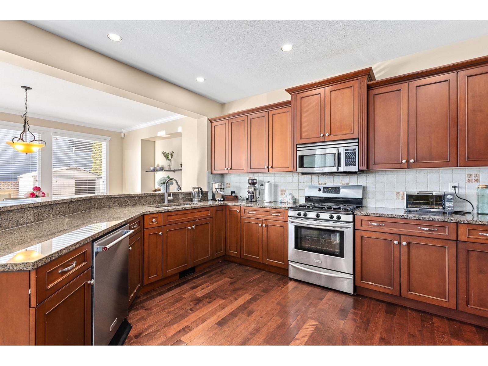 8375 209 Street, Langley, British Columbia  V2Y 0A3 - Photo 15 - R2997253