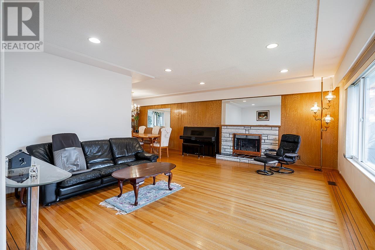 7316 Rupert Street, Vancouver, British Columbia  V5S 2Z9 - Photo 2 - R2995342