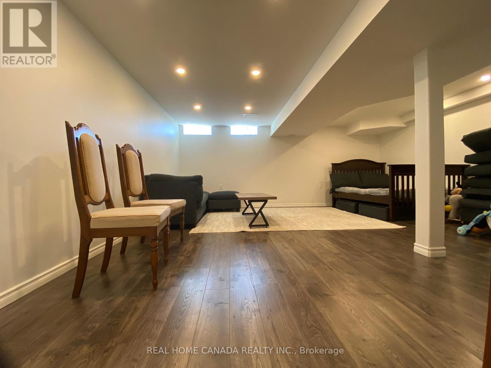 2 - 370 Stonehenge Drive, Hamilton, Ontario  L9K 0H9 - Photo 21 - X12118305