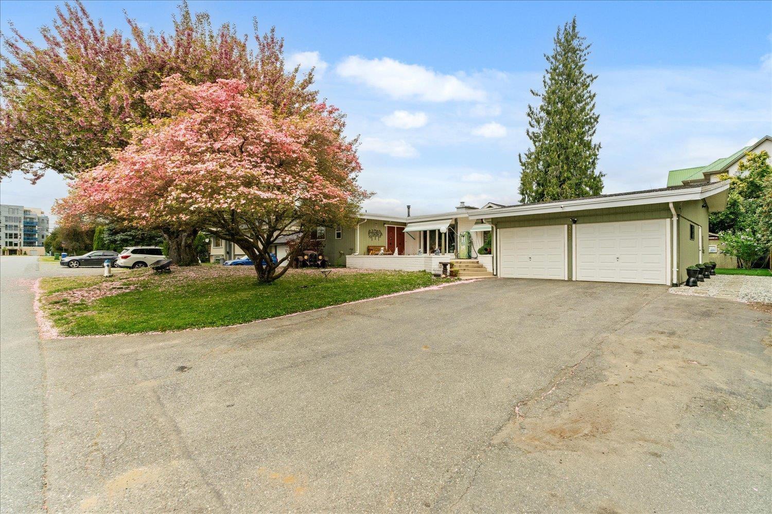 Property at 33255 PLAXTON CRESCENT image 1