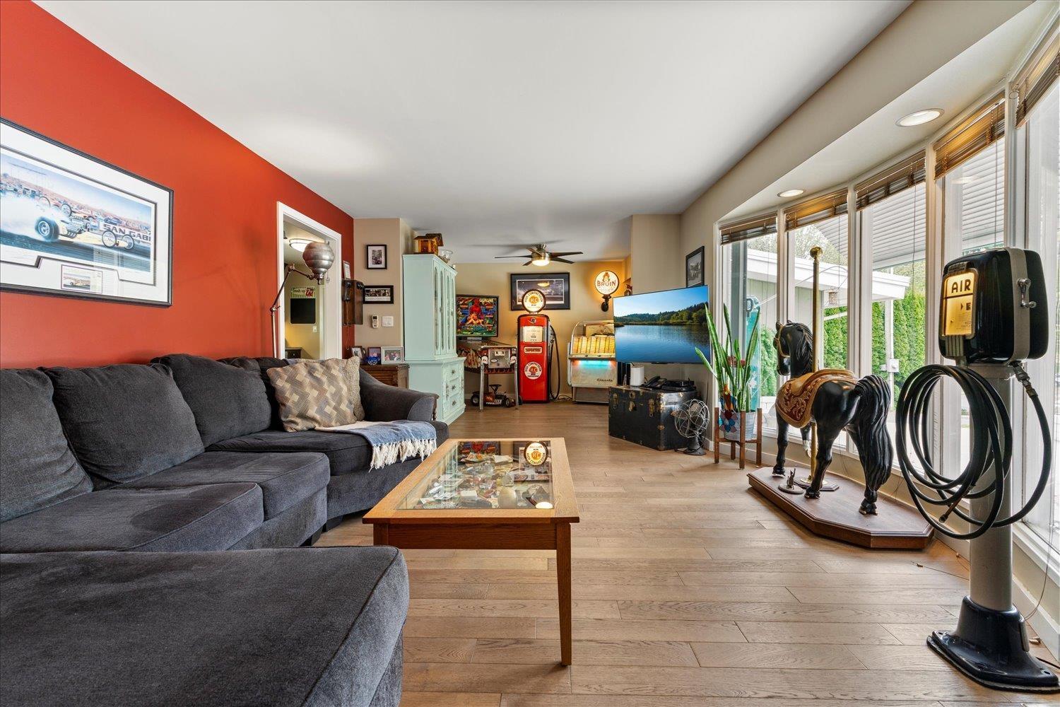 33255 Plaxton Crescent, Abbotsford, British Columbia  V2S 1V8 - Photo 4 - R2996836