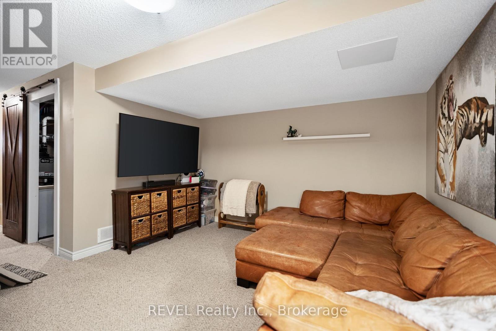 11 - 6118 Kelsey Crescent, Niagara Falls (Forestview), Ontario  L2H 0M6 - Photo 23 - X12118339